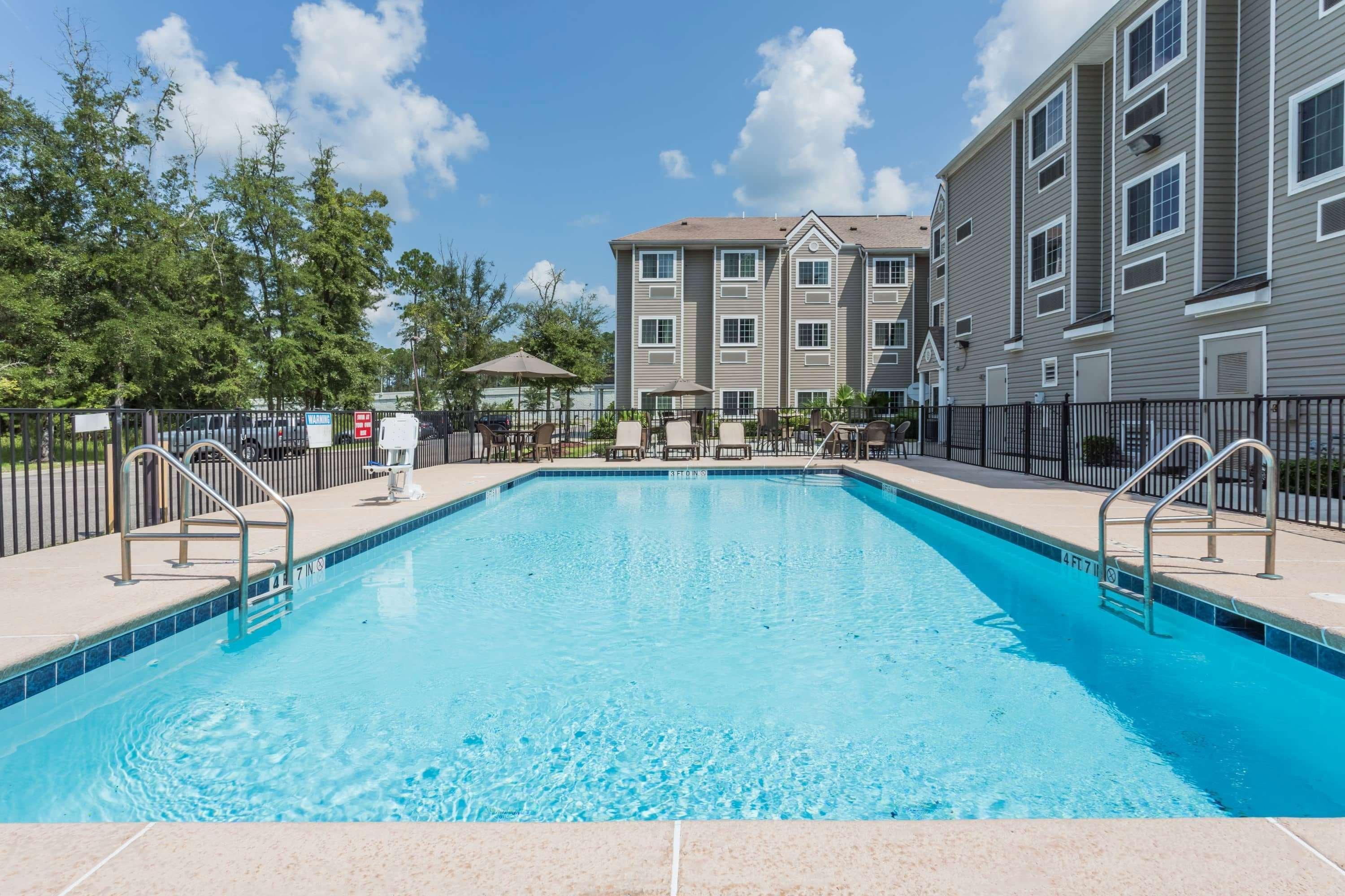 Microtel Inn & Suites By Wyndham Jacksonville Airport Exterior foto
